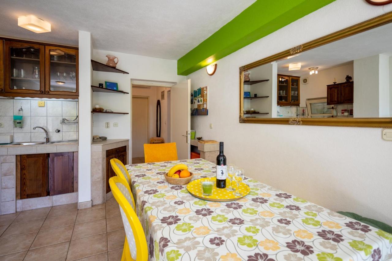 Appartement Maris à Sveti Filip i Jakov Extérieur photo