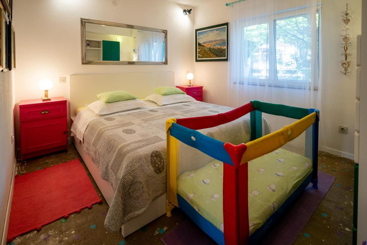 Appartement Maris à Sveti Filip i Jakov Extérieur photo